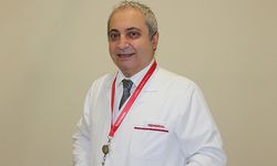 Üroloji Uzmanı Prof. Dr. Erdal Kukul: "Erkeklerin yarısı sertleşme sorunu yaşayabilir"