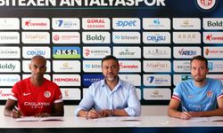 Antalyaspor, Brezilyalı Naldo ve Hollandalı Van de Streek ile gücüne güç kattı