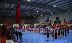 Çeltikçi Voleybol Halk Turnuvası renkli görüntülere sahne oldu