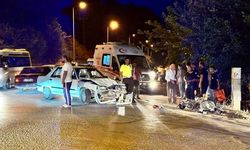 Kumluca'da trafik kazası: Motosiklet ve otomobil çarpıştı