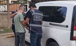 Antalya'da taksiciye saldıran 2 kardeşten birisi yakalandı