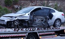 Yeni aldığı otomobille Burdur’da kaza yaptı