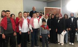 Elmalı'da temsili askerlik yapacak engellilere "asker kınası" yakıldı
