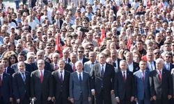 CHP, Antalya’da Cumhuriyet’in 100. yılına yakışır tören gerçekleştirdi