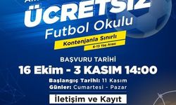 Antalya Büyükşehir Belediyesi'nden gençlere ücretsiz futbol okulu