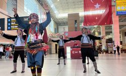 Fraport TAV Antalya Havalimanı'nda Cumhuriyet coşkusu