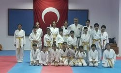 Kemer Belediyesi karate takımı, Antalya Şampiyonası’nda parladı