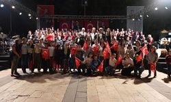 Kemer'de Cumhuriyetin 100. yılına yakışır konser