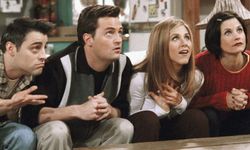 Friends dizisinin sevilen yıldızı Matthew Perry hayatını kaybetti