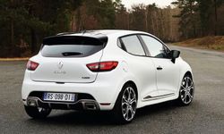 Renault Clio fiyatları dip yaptı: Ekim ayında bu fiyattan satılacak!