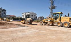 Kepez Belediyesi, Hüsnü Karakaş Mahallesi'nin yollarını dönüştürüyor