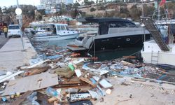 Sağanak yağış ardından Yat Limanında'daki balıkçıların zararı 3 milyon lira!