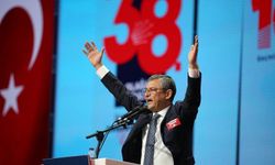 Özgür Özel, CHP’nin yeni genel başkanı seçildi