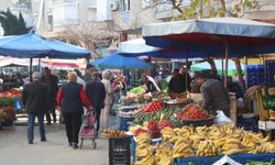 Antalya'da bir cuma şenliği! Muratpaşa Cuma Pazarı’nda güncel fiyatlar! Domates, biber, patlıcan...