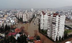 Antalya’daki sel felaketine uzman uyarısı: "Deniz seviyesindeki düz arazileri terk edin"