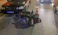 Burdur’da motosiklet kazası: 22 yaşındaki genç otomobile çarpıp yola savruldu