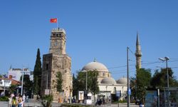 Antalya'da Türk Bayrağı tartışması! Vali Şahin masaya yumruğunu koydu