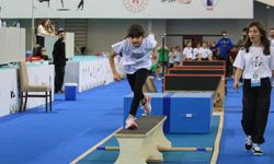 Mersin'deki yarışmalarda 28 ilden 320 sporcu mücadele etti