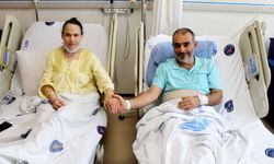 Antalya'da yaşayan doktor eşinin böbreği ile hayata tutundu