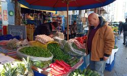 Cuma Pazarı’nda güncel fiyatlar... Patlıcan, domates, elma, ıspanak…