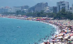 Antalya'da turizmcilerin keyifleri yerinde! Bayram bereketiyle geliyor
