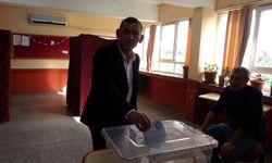 Adana'da yerel seçim heyecanı! Oy verme işlemi sürüyor