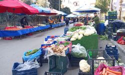 Antalya Salı Pazarı! Hem cebiniz hem mutfağınız bayram edecek! Muratpaşa Salı Pazarı’nda güncel sebze meyve fiyatları...