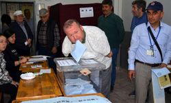 Antalya'da seçim seferberliği!  Engelli vatandaşların oy verme mücadelesi...