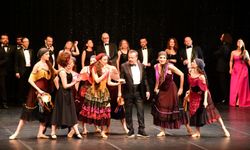 Antalya Devlet Opera ve Balesi'nin 25. yılına yakışan kutlama