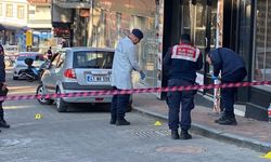 Böylesi ancak ülkemizde olur! Kavga ettiği şahsı değil, ayırmak isteyenleri vurdu...