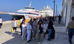 Türk turistler Rodos'u mesken tuttu