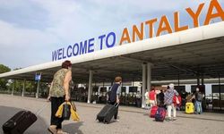 Antalya rüyası sona erdi! Tatilcilerin dönüş çilesi başladı