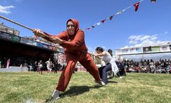 Antalya'da tarladaki rekabet sahalara taşındı! Kadınlar tarım ve seracılık için yarıştı