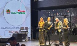 Alanyaspor’a '‘Zirvedeki Akdeniz Futbol Takımı’ ödülü!