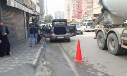 Adana'da olay bitmiyor! Bu kez yoldan geçen bir kadın kaza kurşununa kurban gitti...