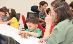 Antalya Bilim Merkezi atölyesine çocuklardan ve velilerden yoğun ilgi!