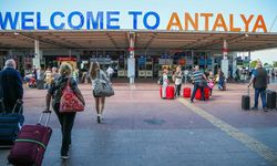 Antalya Havalimanı yolcuları, Pegasus Antalya ile Prag'a uçuyor!