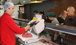 Antalya’da cazip fiyata kırmızı et! Halk Et TIR’ı ne zaman ilçenizde?