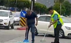 Antalya'da trafik polisi olası facianın yaşanmasını önledi!