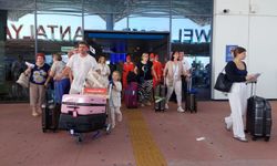 Dünyanın gözdesi Antalya yabancı turistlerin akınına uğradı
