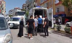 Alanya’da ticari araç ile elektrikli scooter çarpıştı, çocuk sürücü yaralandı