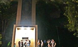 Antalya'nın dünyaca ünlü sahilinde feci ölüm! Asansörün yanından yere çakıldı