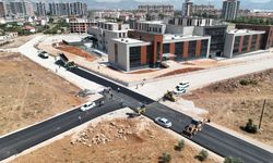 Antalya Büyükşehir, Döşemealtı’na 6 milyonluk asfalt serdi