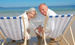 Emekliler, ücretsiz konaklama için Antalya'ya akın etti!