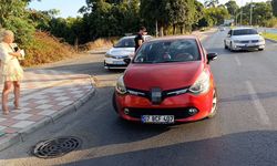 Antalya’da kadın sürücülerin cadde üzerindeki kavgası erkekleri aratmadı