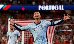 Ronaldo rekorları altüst etmeye devam ediyor! Tam 900 gol!