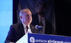 CHP'li Zeybek'ten Antalya'da sert 'İmamoğlu' göndermesi