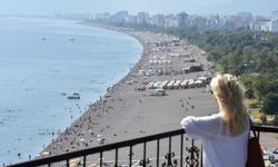 Antalya’da otellerin geleceği tehlikede mi? Kayıp turist kendi evinde tatil yapıyor!