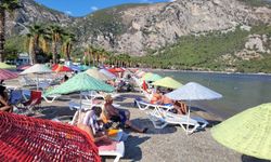 Muğla'da yazdan kalma günler! Sahiller doldu taştı