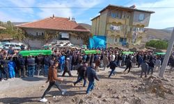 Afyon'da pancar hasadı için bindikleri otomobilden cenazeleri çıktı! 5 kişi hayatını kaybetti